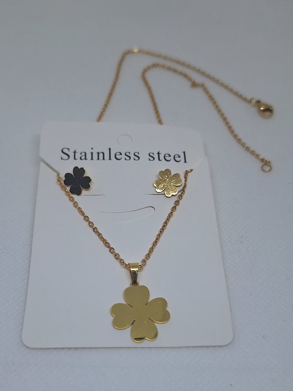 Gold Clover Pendant Necklace and Stud Earrings Set